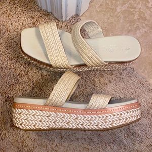 Chinese Laundry wedge sandal size 8.5
